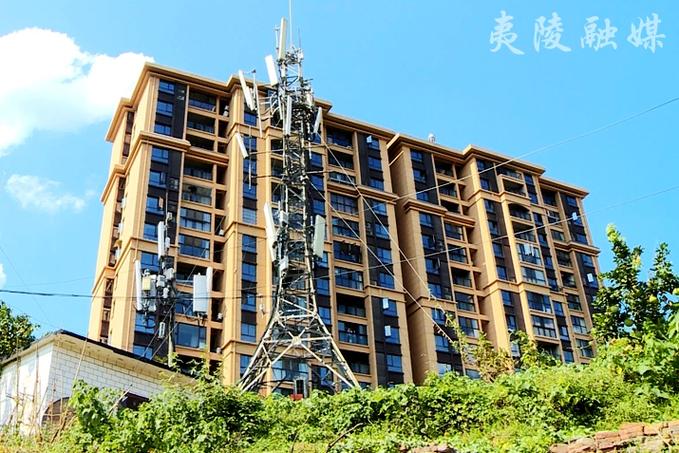 5g通信基站辐射大记者带你实地检测